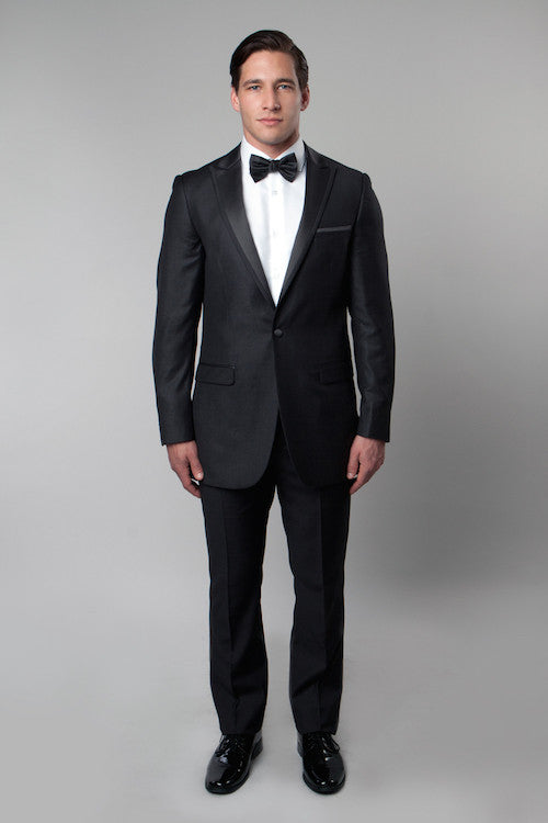 Peak lapel outlet tuxedo jacket